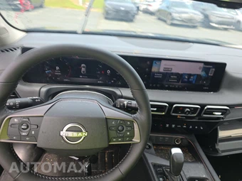 2026 Nissan Sentra SV – miniatura 11