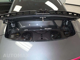 2026 Porsche 911 Carrera 4 GTS Coupe - miniatura 14