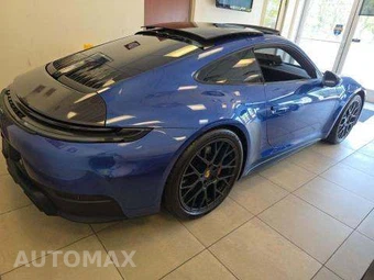 2026 Porsche 911 Carrera GTS – miniatura 3