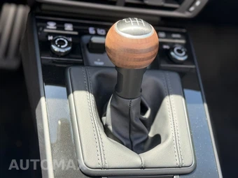 2026 Porsche 911 Carrera T Cabriolet - miniatura 6