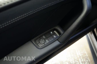 2026 Porsche 911 GT3 Coupe - miniatura 25