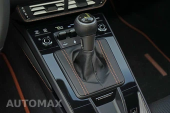 2026 Porsche 911 GT3 Coupe - miniatura 21