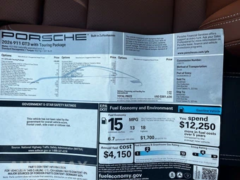 2026 Porsche 911 GT3 Coupe - miniatura 37