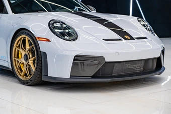 2026 Porsche 911 GT3 Coupe - miniatura 4