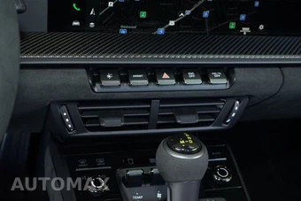 2026 Porsche 911 GT3 Coupe - miniatura 21