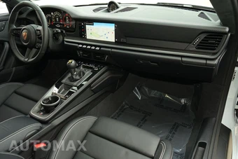 2026 Porsche 911 GT3 Coupe - miniatura 12