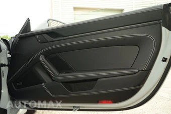 2026 Porsche 911 GT3 Coupe - miniatura 24