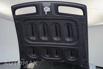2026 Porsche 911 GT3 Coupe - miniatura 32
