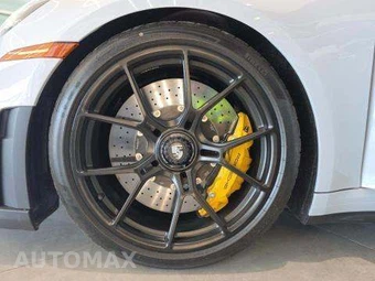 2026 Porsche 911 GT3 with Touring Package – miniatura 23