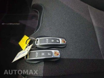 2026 Porsche 911 GT3 with Touring Package – miniatura 8