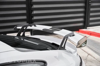 2026 Porsche 911 GT3 - miniatura 14