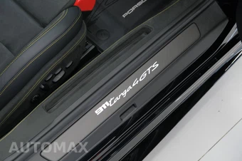 2026 Porsche 911 Targa 4 GTS - miniatura 18