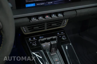 2026 Porsche 911 Targa 4 GTS - miniatura 50