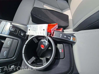 2026 Porsche 911 Targa 4 GTS – miniatura 8