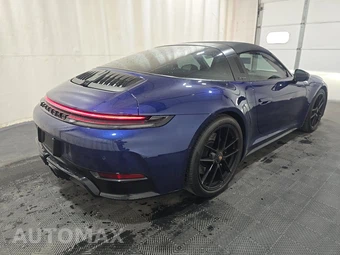 2026 Porsche 911 Targa 4 GTS - miniatura 4