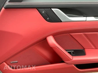 2026 Porsche 911 Targa 4 GTS - miniatura 24
