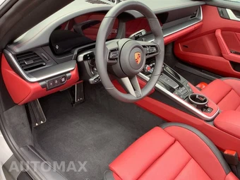 2026 Porsche 911 Targa 4 GTS - miniatura 37