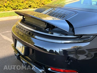 2026 Porsche 911 Targa 4 GTS - miniatura 11