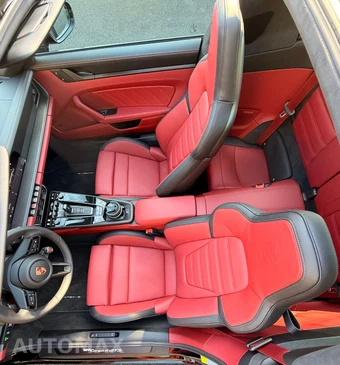 2026 Porsche 911 Targa 4 GTS - miniatura 18
