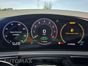 2026 Porsche Cayenne E-Hybrid – miniatura 12