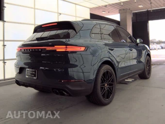 2026 Porsche Cayenne E-Hybrid – miniatura 4