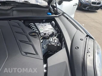 2026 Porsche Cayenne GTS Coupe - miniatura 21