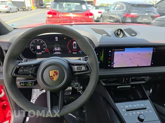 2026 Porsche Cayenne GTS Coupe – miniatura 11
