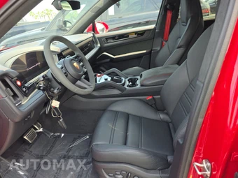 2026 Porsche Cayenne GTS Coupe – miniatura 7