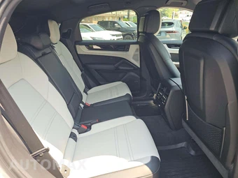 2026 Porsche Cayenne S Coupe – miniatura 16