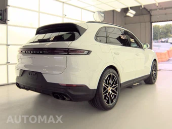 2026 Porsche Cayenne S - miniatura 4