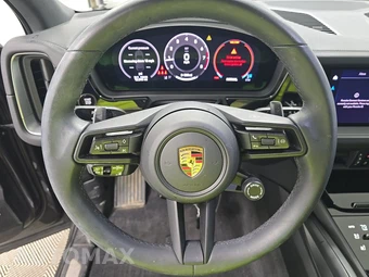 2026 Porsche Cayenne – miniatura 10