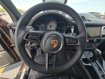 2026 Porsche Macan S – miniatura 10