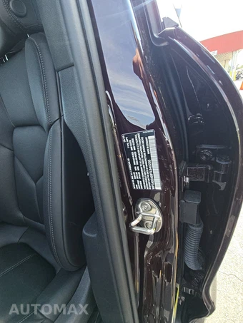 2026 Porsche Macan S – miniatura 14