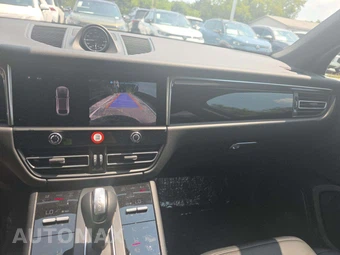 2026 Porsche Macan - miniatura 10