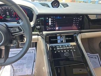 2026 Porsche Panamera 4 E-Hybrid - miniatura 10