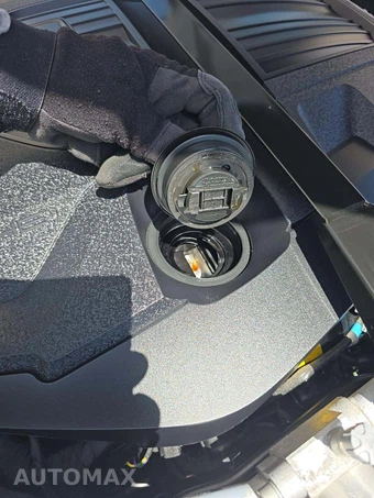 2026 Porsche Panamera 4 E-Hybrid - miniatura 21