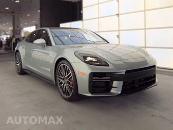 2026 Porsche Panamera GTS – miniatura 3