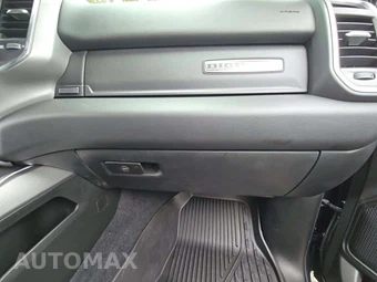 2026 Ram 1500 Big Horn Crew Cab Short Bed - miniatura 19
