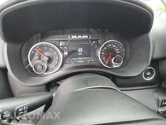 2026 Ram 1500 Big Horn Crew Cab Short Bed - miniatura 9