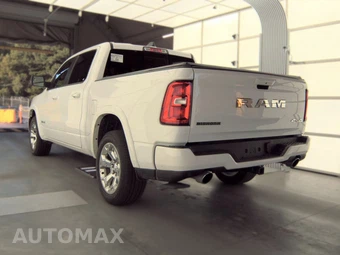 2026 Ram 1500 Big Horn Crew Cab Short Bed - miniatura 6