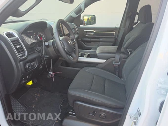 2026 Ram 1500 Big Horn Crew Cab Short Bed - miniatura 7