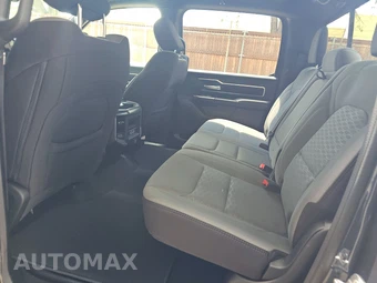 2026 Ram 1500 Big Horn Crew Cab Short Bed - miniatura 13