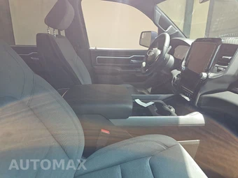 2026 Ram 1500 Big Horn Crew Cab Short Bed - miniatura 8