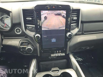 2026 Ram 1500 Big Horn Crew Cab Short Bed - miniatura 10