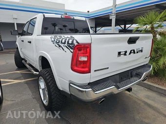 2026 Ram 1500 Big Horn Crew Cab Short Bed - miniatura 2
