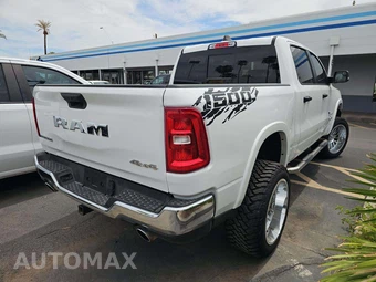 2026 Ram 1500 Big Horn Crew Cab Short Bed - miniatura 3