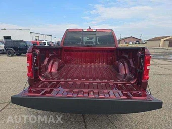 2026 Ram 1500 Big Horn Crew Cab Short Bed - miniatura 15