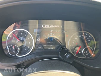 2026 Ram 1500 Big Horn Crew Cab Short Bed - miniatura 12