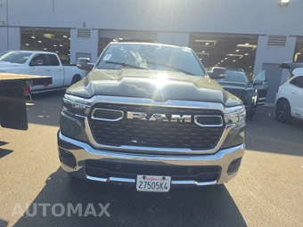 2026 Ram 1500 Big Horn Crew Cab Short Bed - miniatura 2