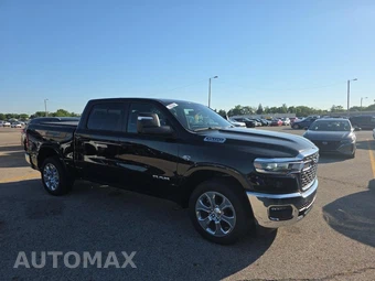 2026 Ram 1500 Big Horn Crew Cab Short Bed - miniatura 3